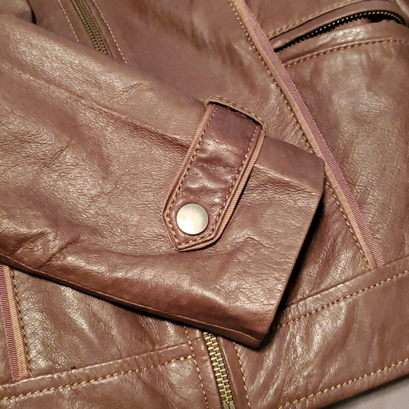 Womens danier leather jacket - Picture 7 of 8